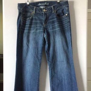 AEO Stretch Favorite Boyfriend Jeans 12 Long